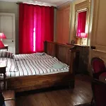 La Garde D'hotes Alloggio in famiglia *