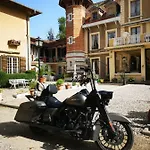 La Garde D'hotes Alloggio in famiglia