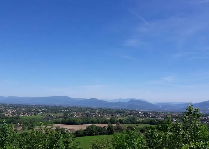 La Garde D'hotes