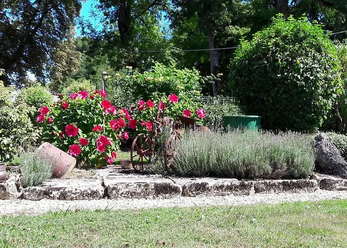 La Garde D'hotes *